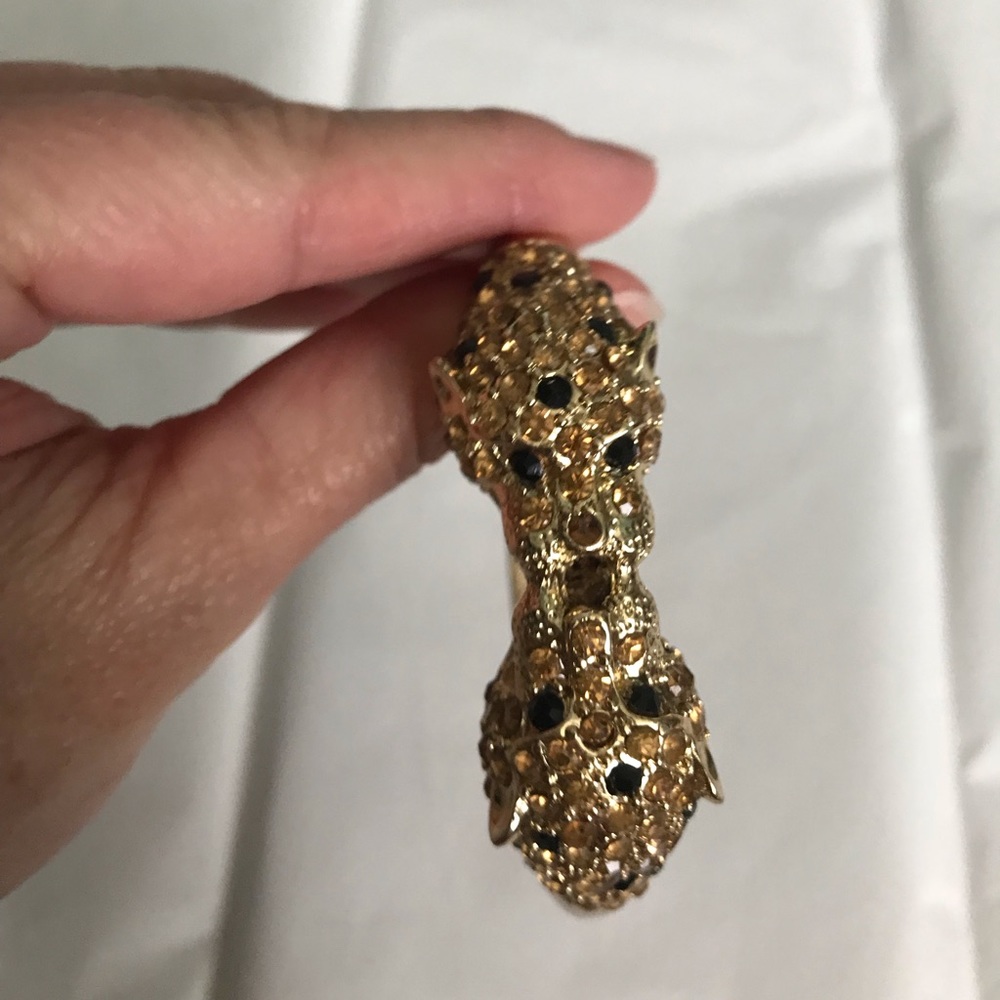 Exotic Panther Bracelet - Picture 3 of 8